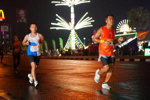 BIB: 20221
                            <button type="button" onclick="openModal(16167340)" class="btn btn-primary btn-sm float-right btn-popup" data-toggle="modal" data-target=".modal-high-quality">
                        <i class="fas fa-shopping-cart"></i> Add to Cart
                    </button>
                                            <button type="button" onclick="isThisMe(16167340, true)" class="btn btn-success btn-sm float-right btn-popup btn-isme hidden" data-toggle="tooltip" data-placement="bottom" title="นี่คือรูปของคุณใช่ไหม คลิกที่นี่เพื่อเอาเข้าอัลบั้ม">
                        <i class="fas fa-plus"></i> Add to album
                    </button>
                    <button type="button" onclick="isThisMe(16167340, false)" class="btn btn-warning btn-sm float-right btn-popup btn-isnotme hidden">
                        <i class="fas fa-ban"></i> Remove from album
                    </button>